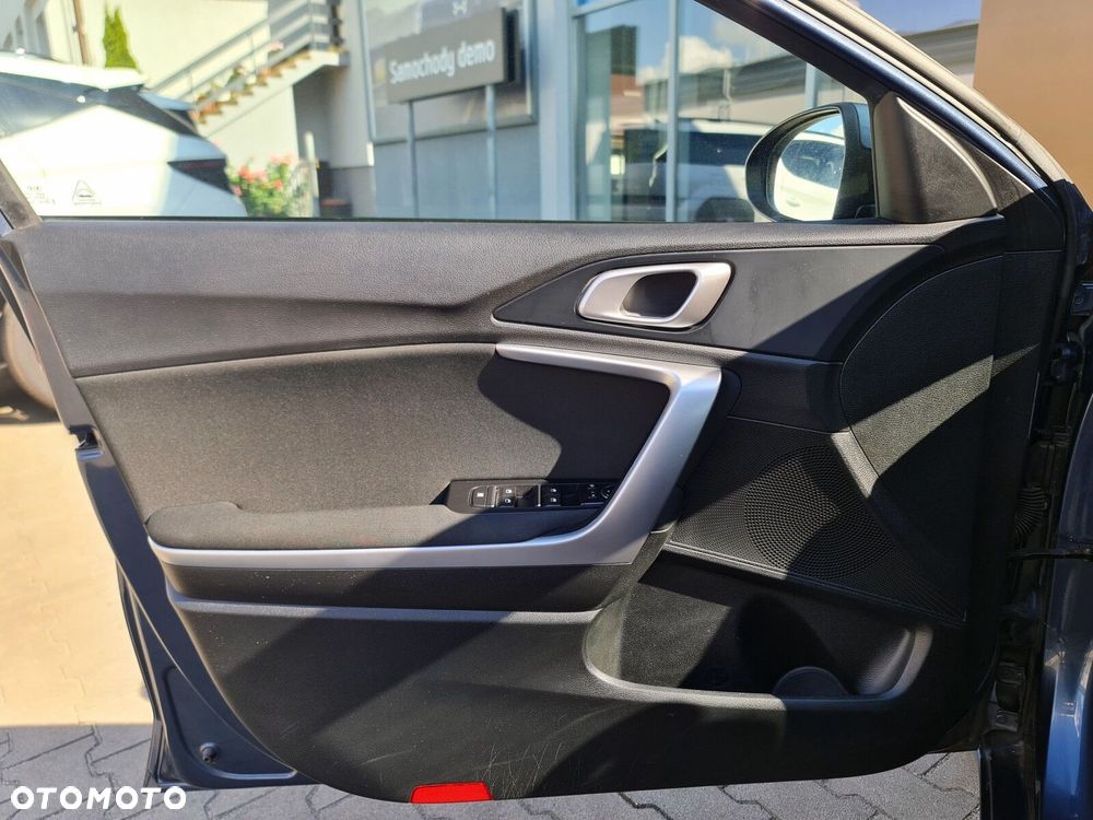 Kia Ceed 1.0 T-GDI M - 10