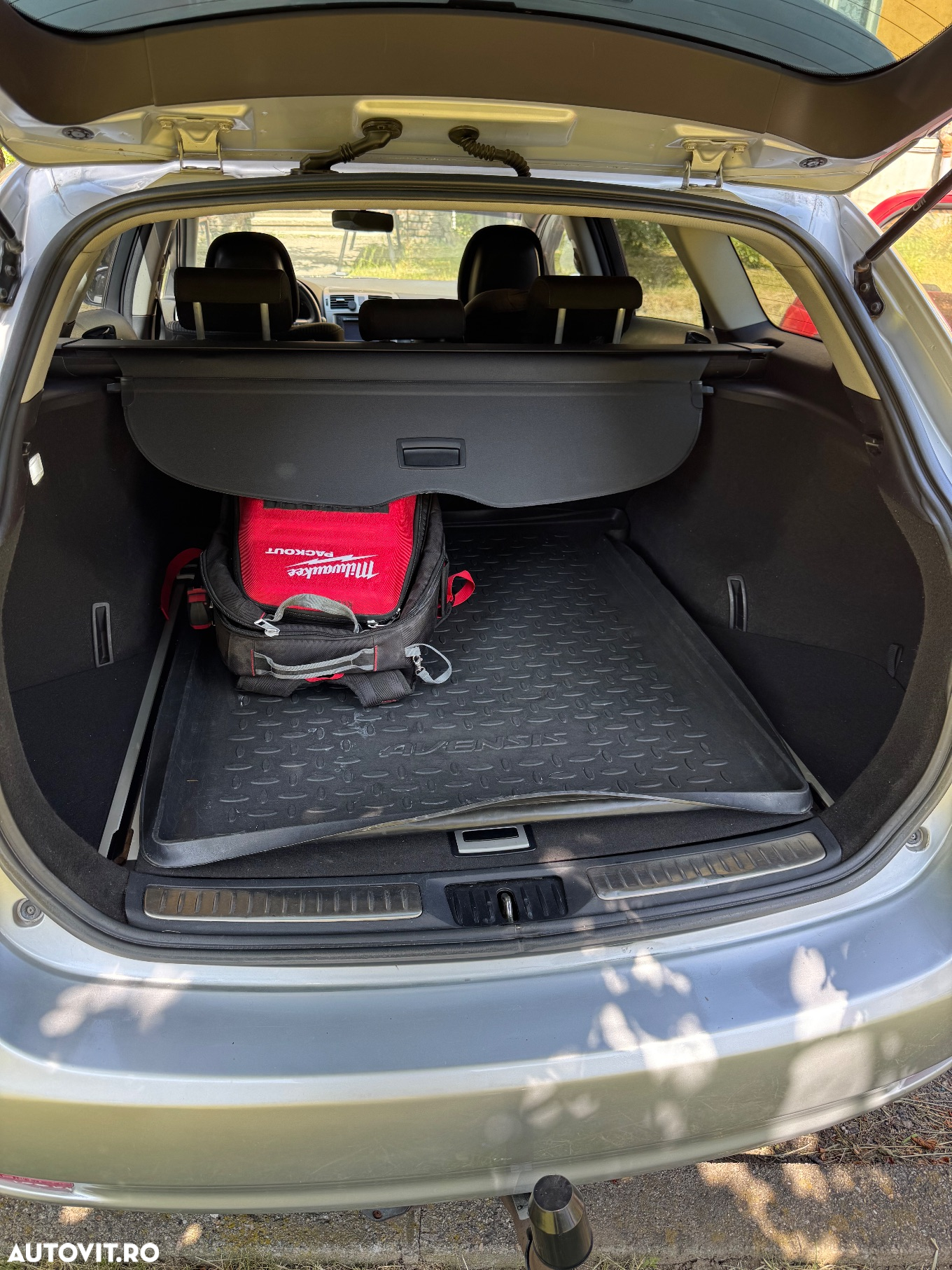 Toyota Avensis - 2