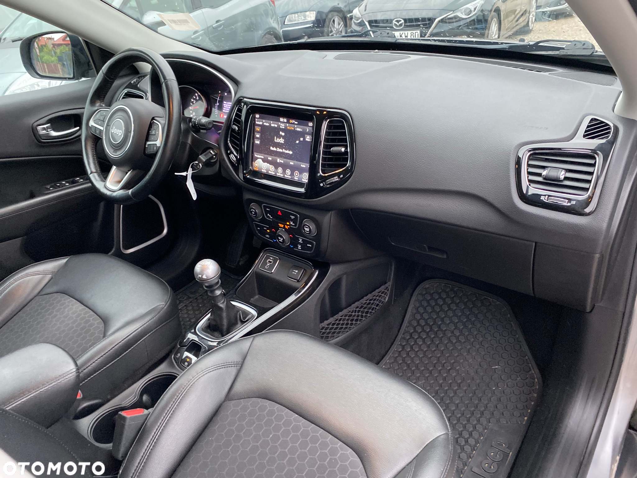 Jeep Compass 1.4 TMair Longitude FWD S&S - 24