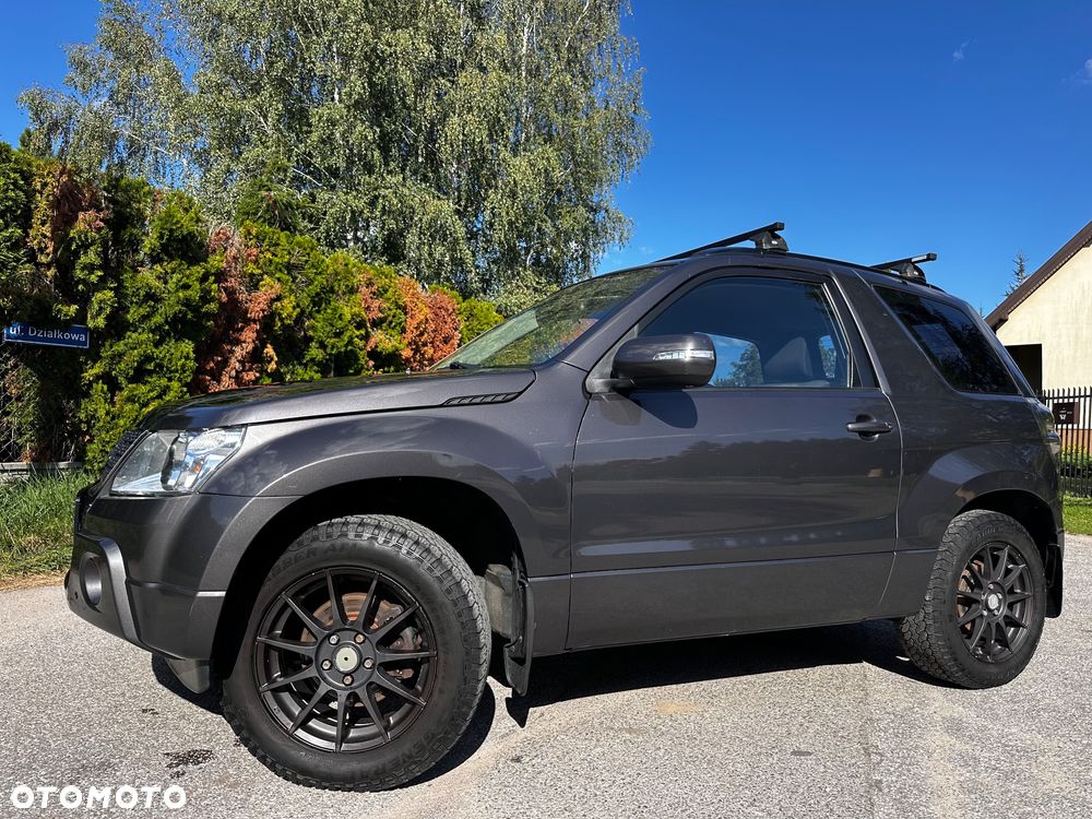 Suzuki Grand Vitara 1.6 De luxe - 11