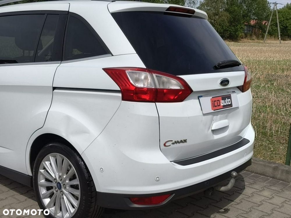 Ford Grand C-MAX - 28