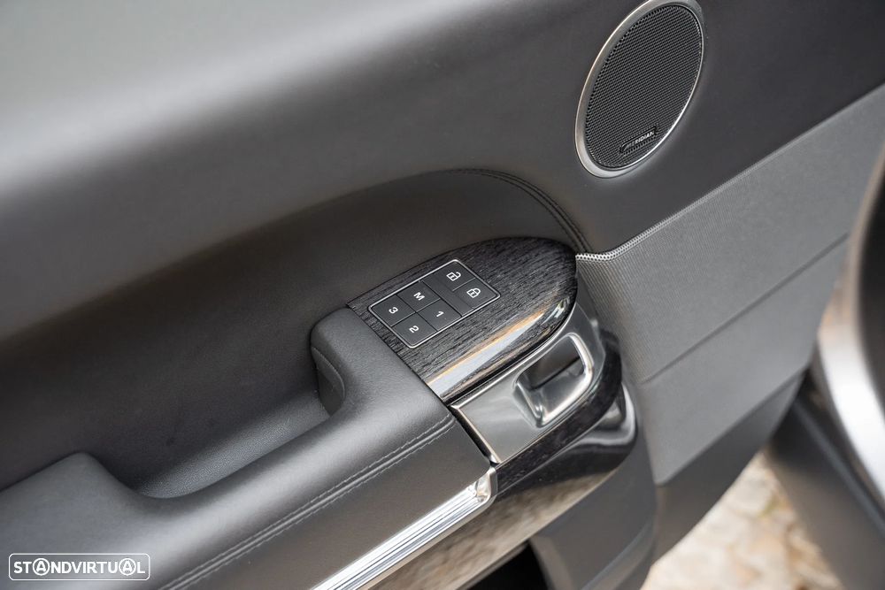 Land Rover Range Rover Sport D350 Autobiography - 6