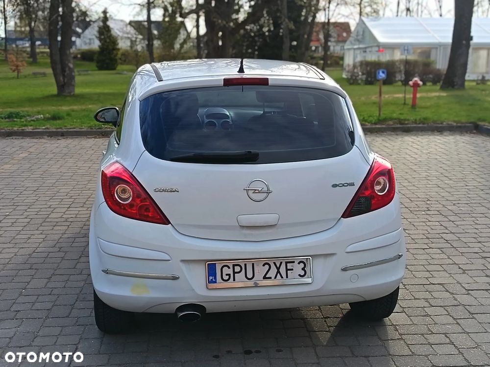Opel Corsa - 4