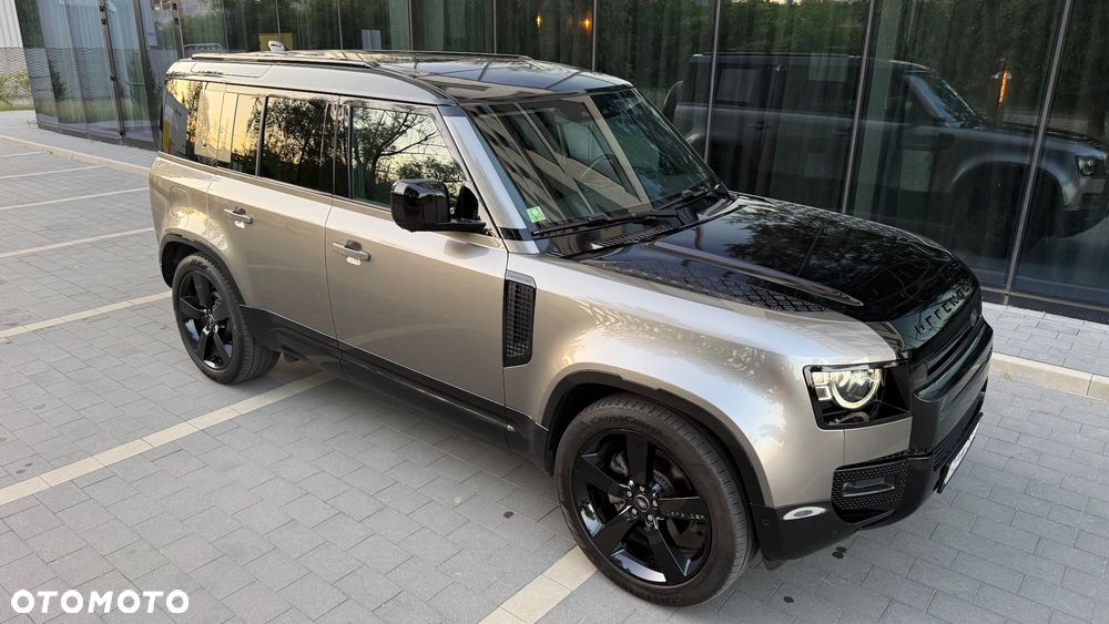 Land Rover Defender 3.0 D250 mHEV HSE - 32