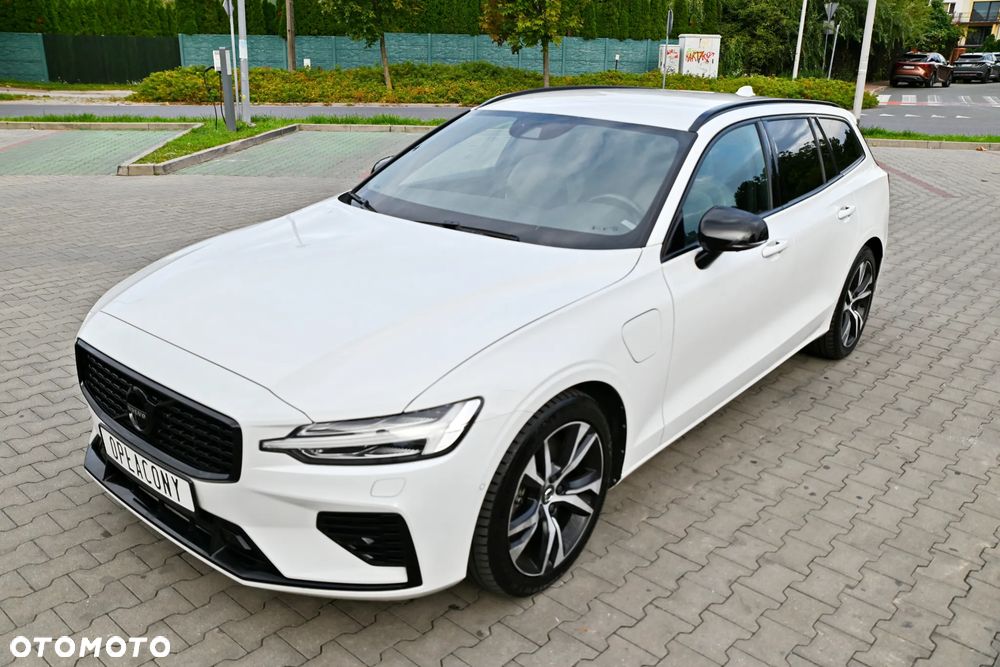 Volvo V60 T8 AWD Recharge Geartronic RDesign - 4