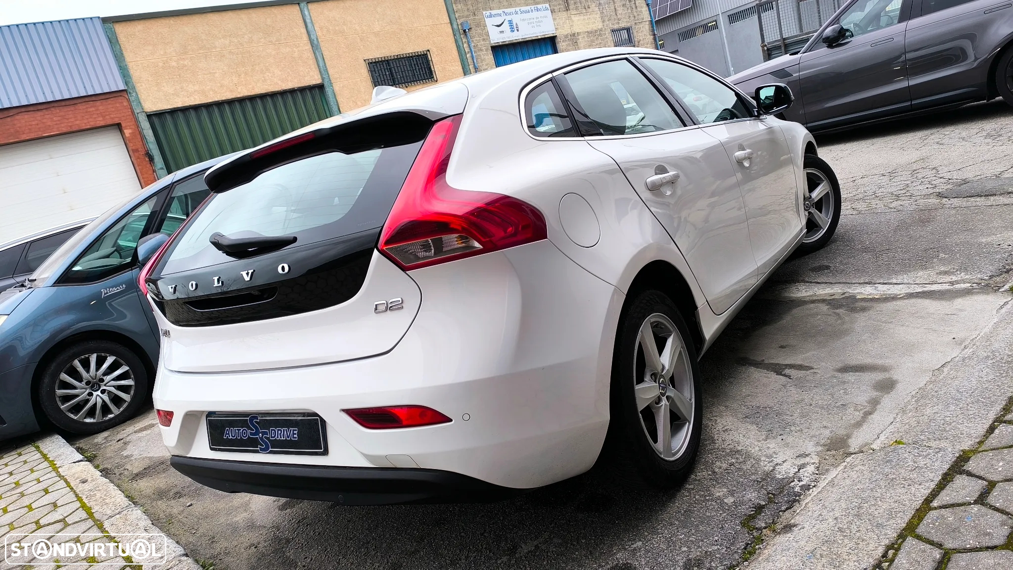 Volvo V40 1.6 D2 Eco Momentum - 2