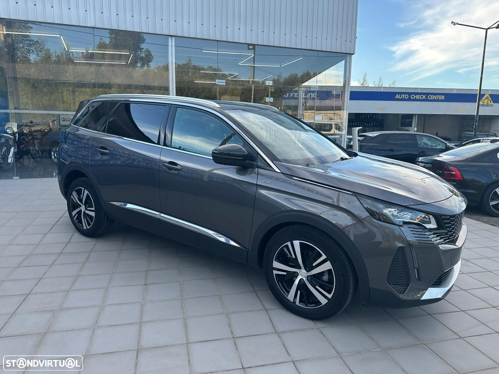 Peugeot 5008 1.5 BlueHDi GT Pack EAT8 - 5