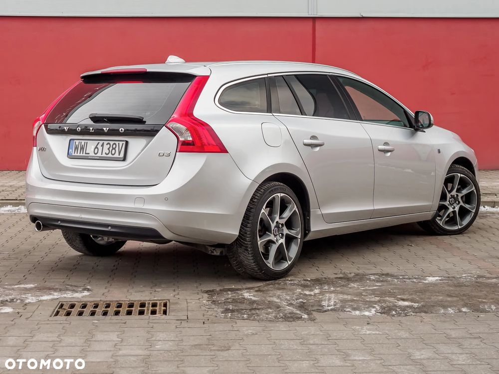 Volvo V60 D3 Drive-E Ocean Race - 10