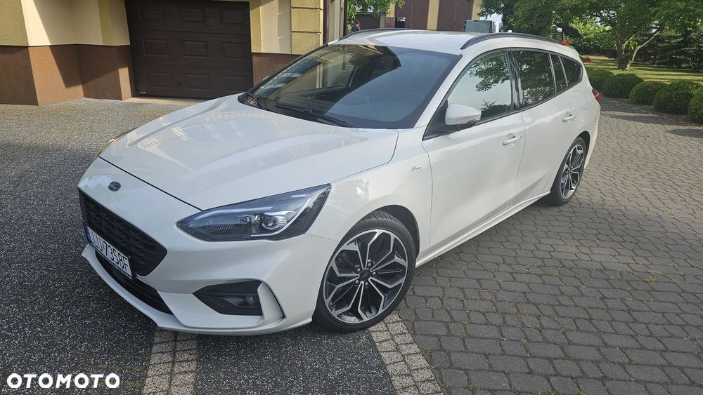 Ford Focus - 1