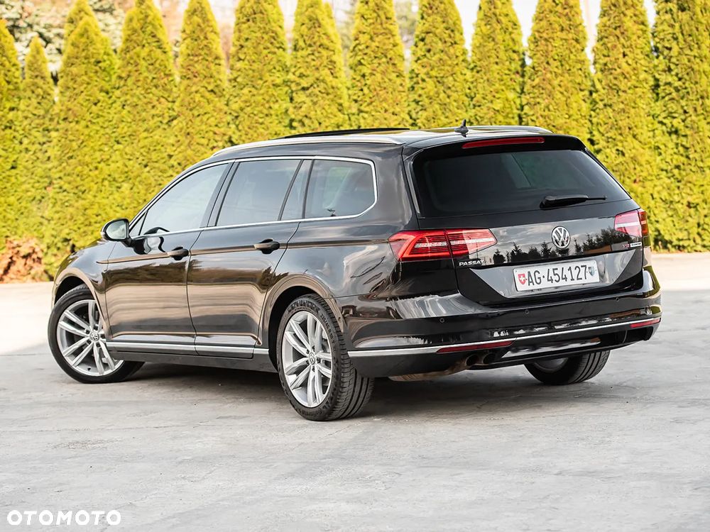 Volkswagen Passat Variant - 9