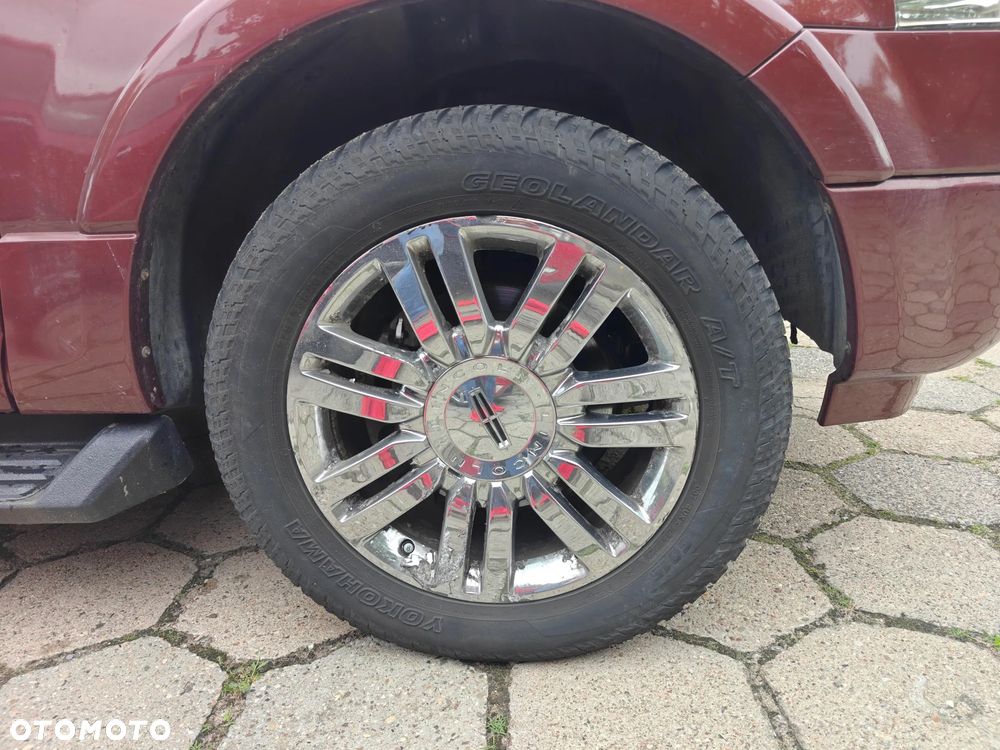 Ford Expedition - 20