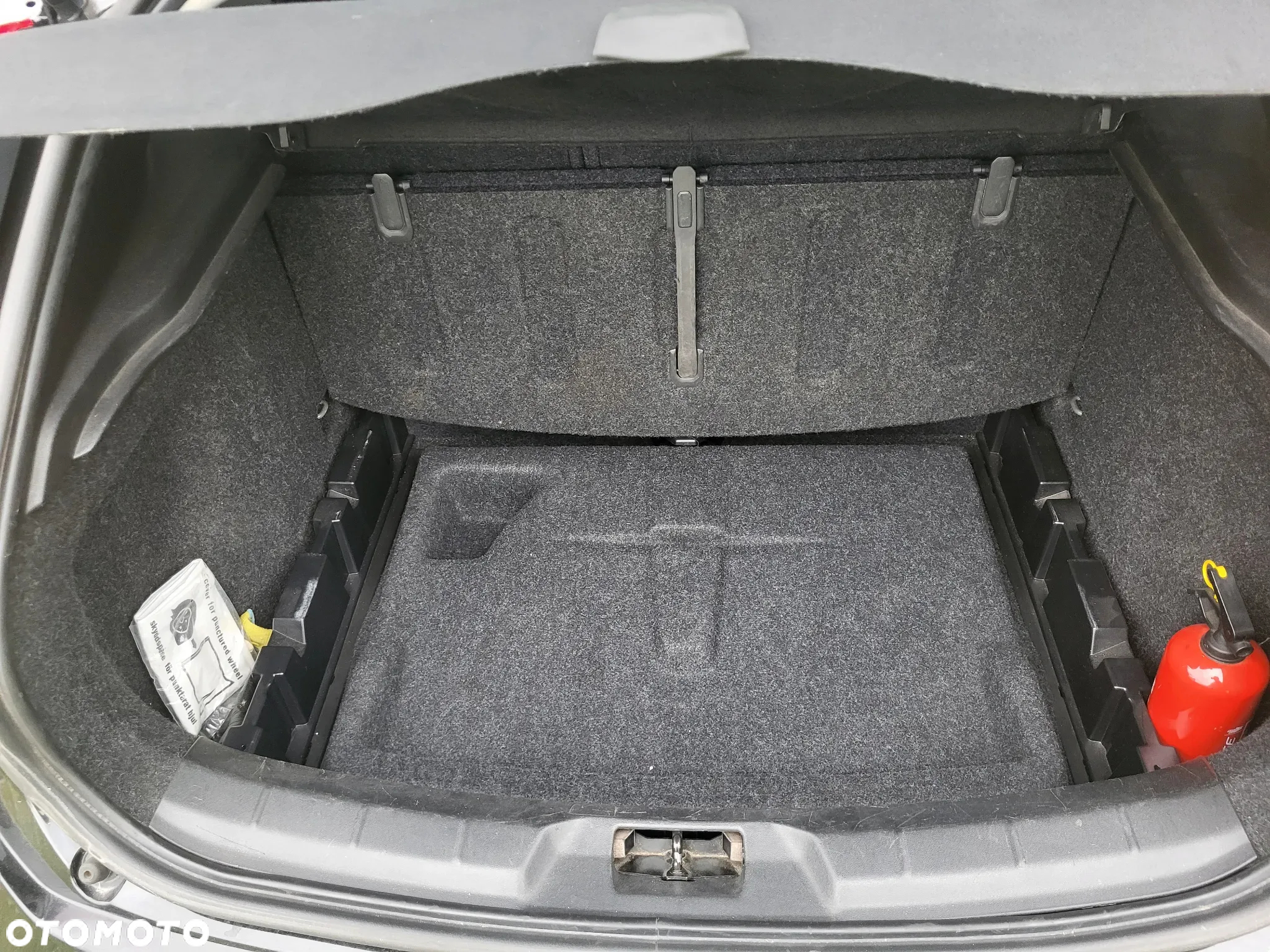Volvo V40 D3 Momentum - 16