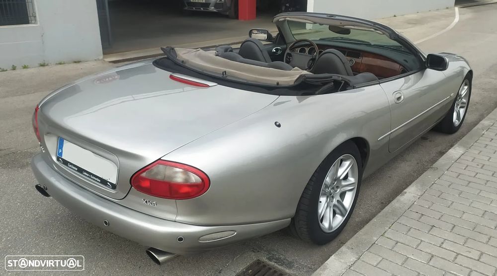 Jaguar XK XK8 4.0 Convertible Pele - 3