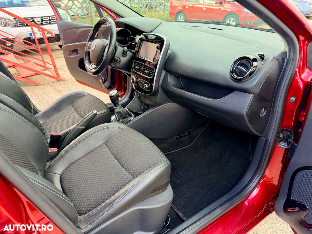 Renault Clio - 27