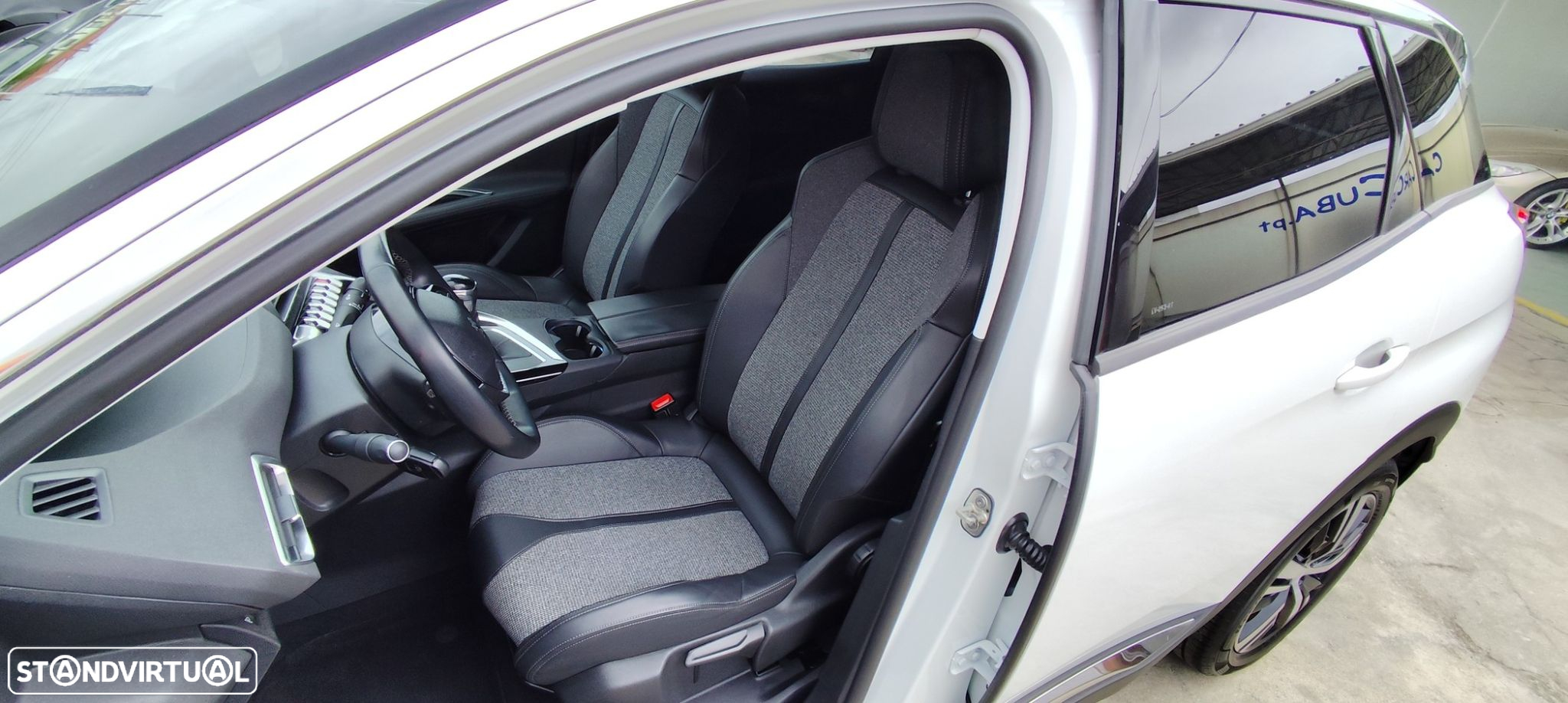 Peugeot 3008 1.5 BlueHDi Allure - 33