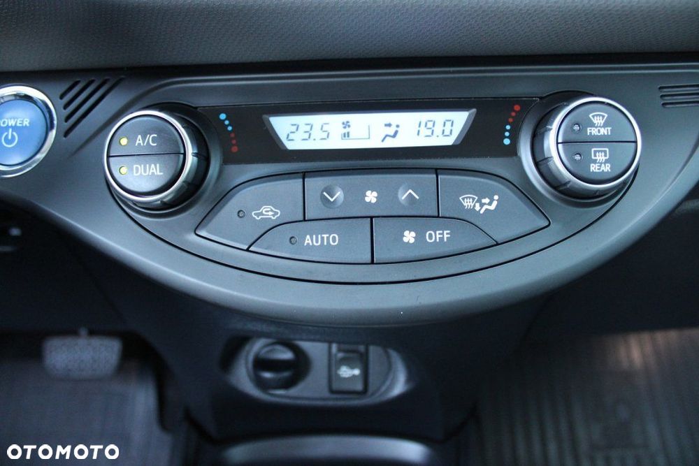 Toyota Yaris - 20