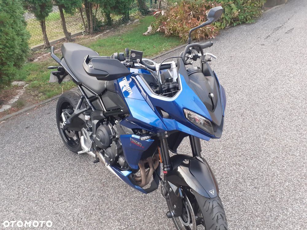 Triumph Tiger - 25
