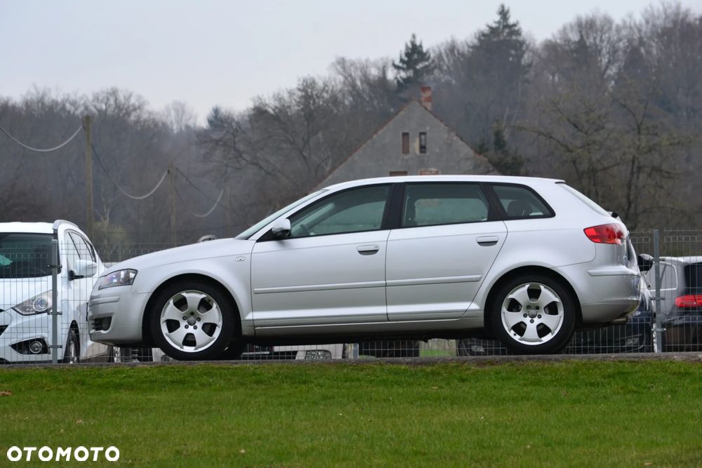 Audi A3 Sportback 1.4 TFSI Attraction - 14