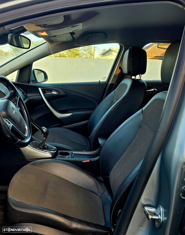 Opel Astra Caravan 1.3 CDTi Cosmo - 9