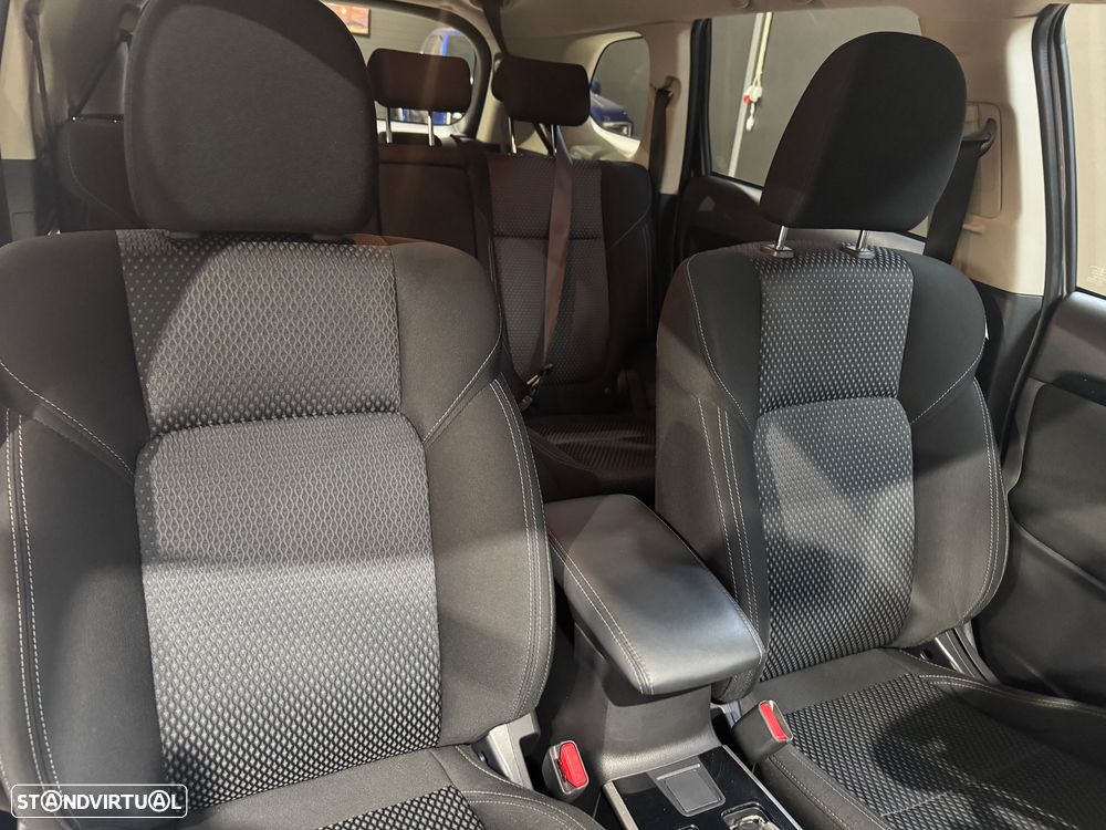 Mitsubishi Outlander 2.0 Kaiteki CVT - 39