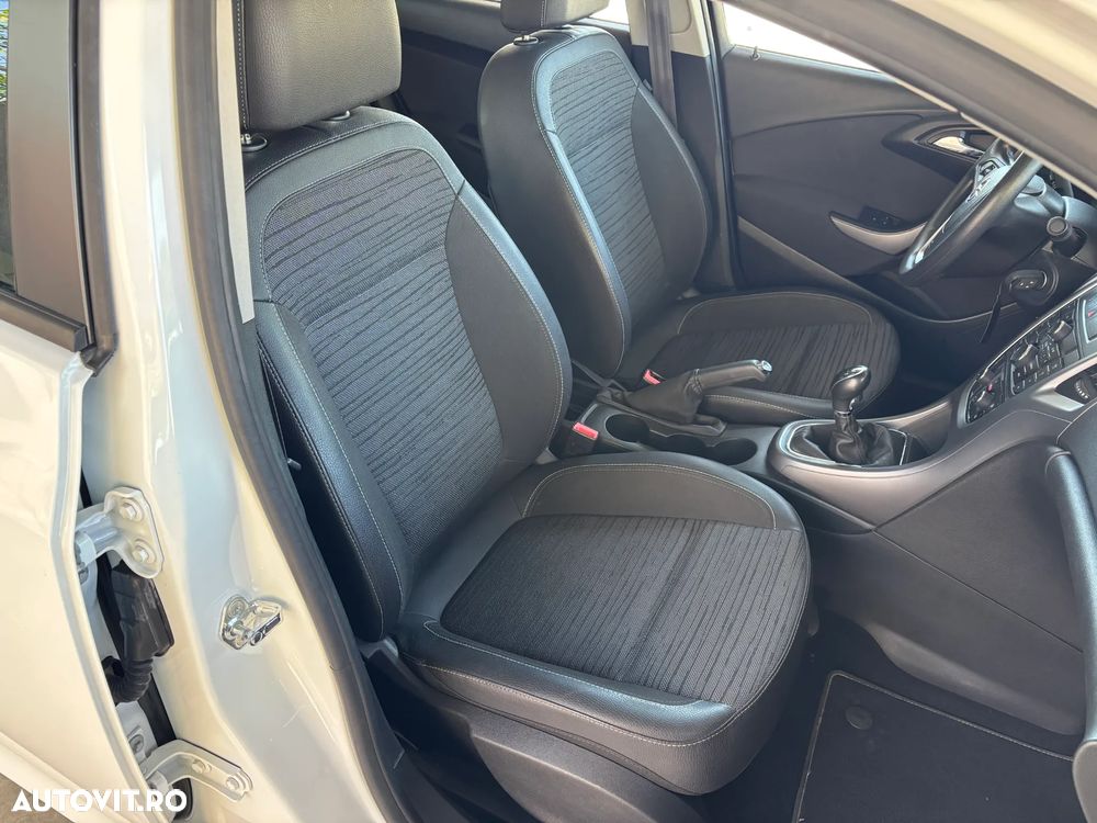 Opel Astra 1.4 ECOTEC Turbo Active - 31