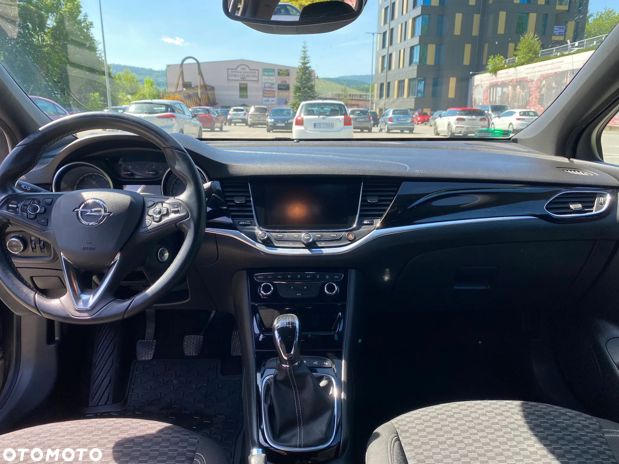 Opel Astra V 1.4 T Dynamic - 12