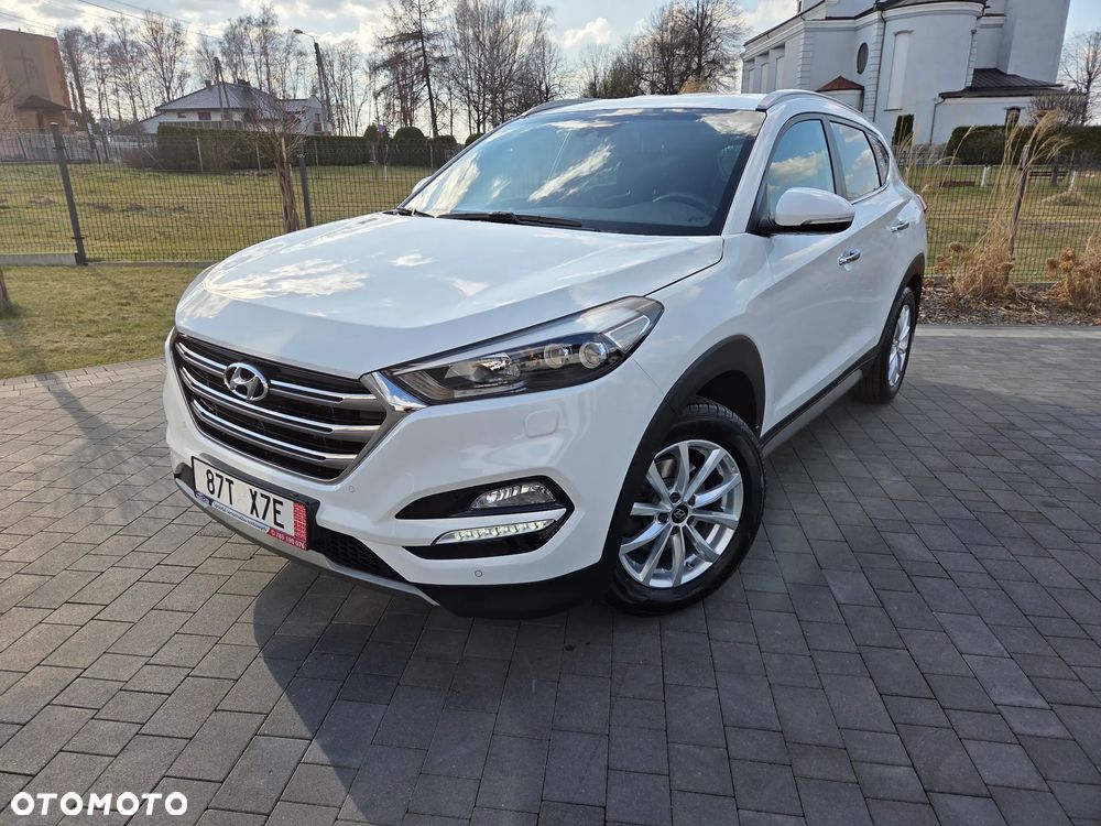 Hyundai Tucson 2.0 CRDI 4WD Automatik Premium - 1