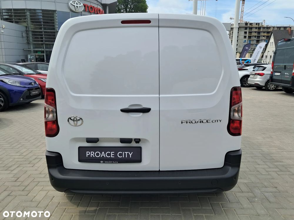 Toyota Proace City - 3
