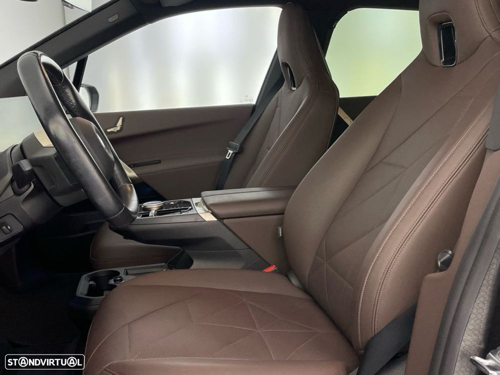 BMW iX xDrive 40 - 19