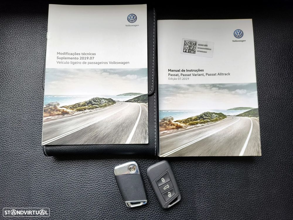 VW Passat Variant 1.6 TDI Business DSG - 13