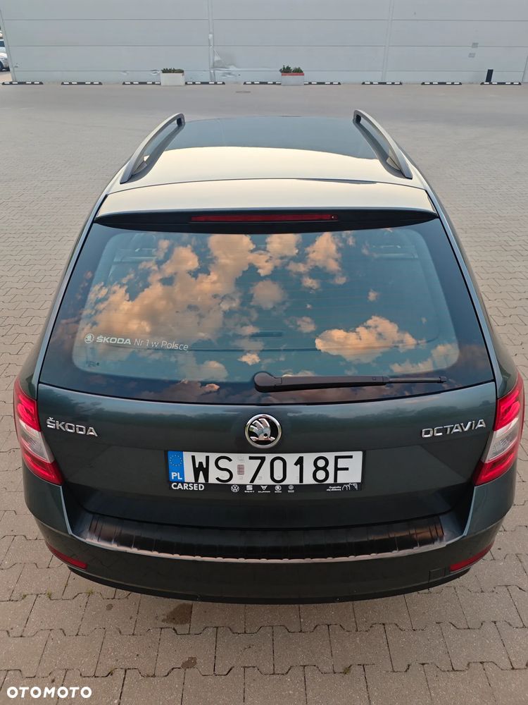 Skoda Octavia 2.0 TDI Ambition DSG - 9
