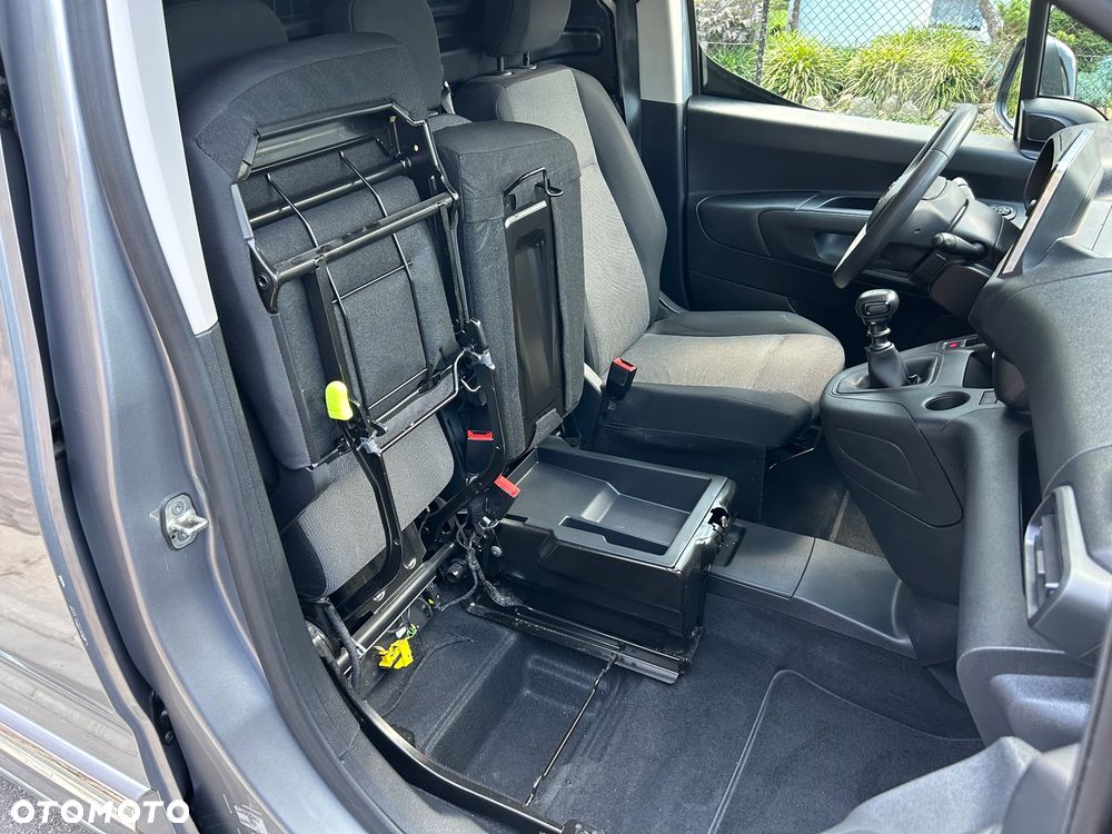 Toyota Proace City - 16