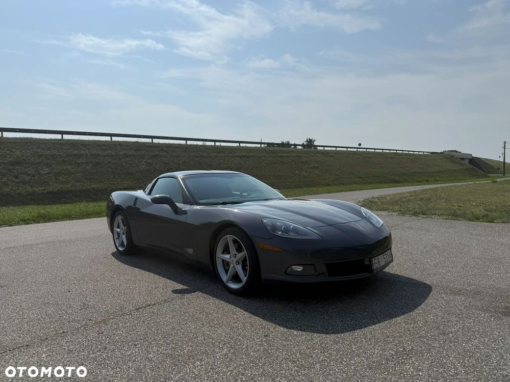 Chevrolet Corvette - 1