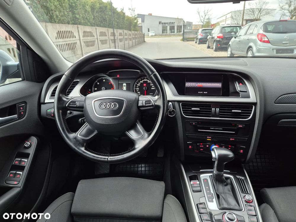 Audi A4 Avant - 6
