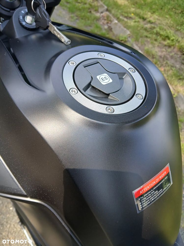 VOGE R125S - 7