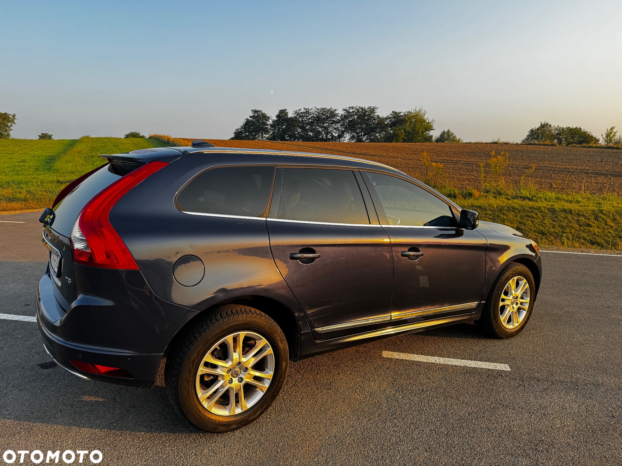 Volvo XC 60 T5 Drive-E Momentum - 6