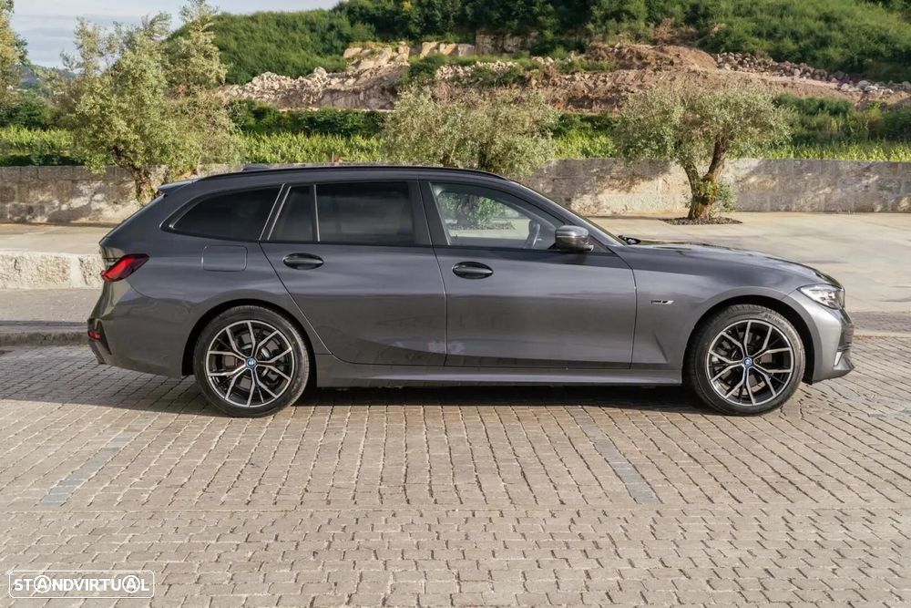 BMW 320 - 50