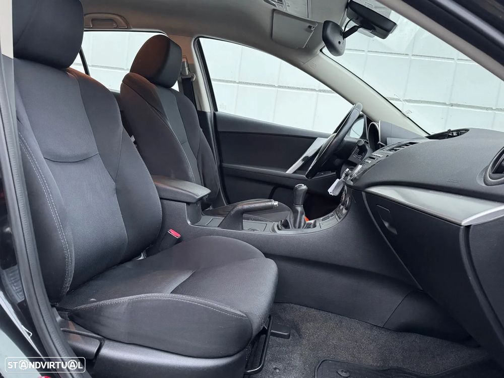 Mazda 3 MZ-CD 1.6 Sport - 1