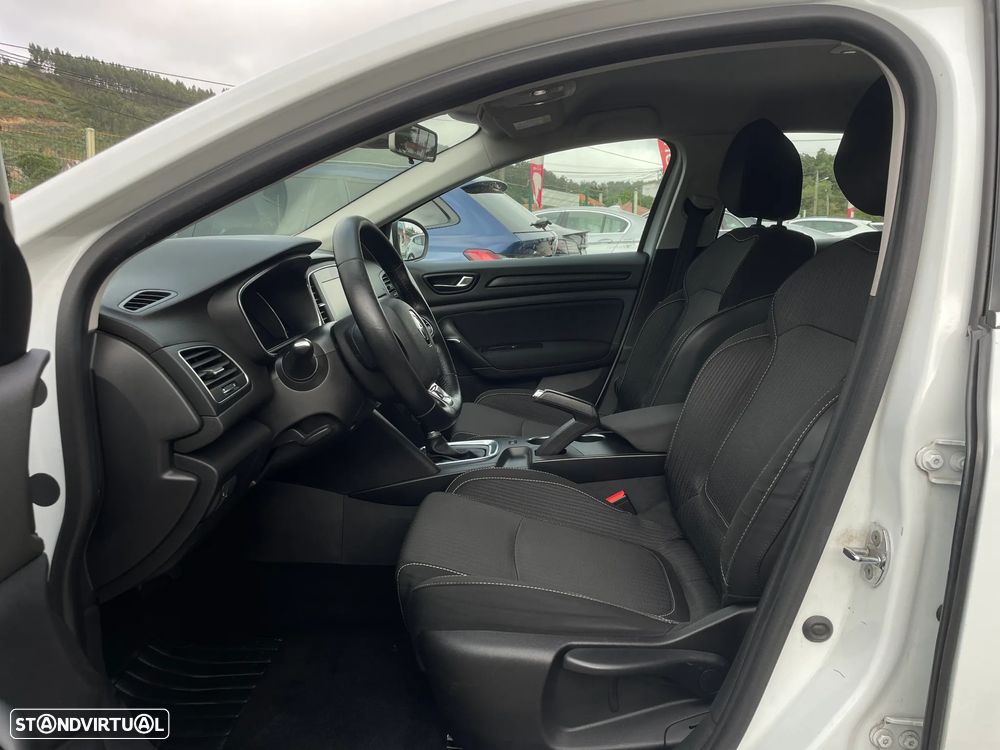 Renault Mégane Sport Tourer ENERGY dCi 110 EDC LIMITED - 11