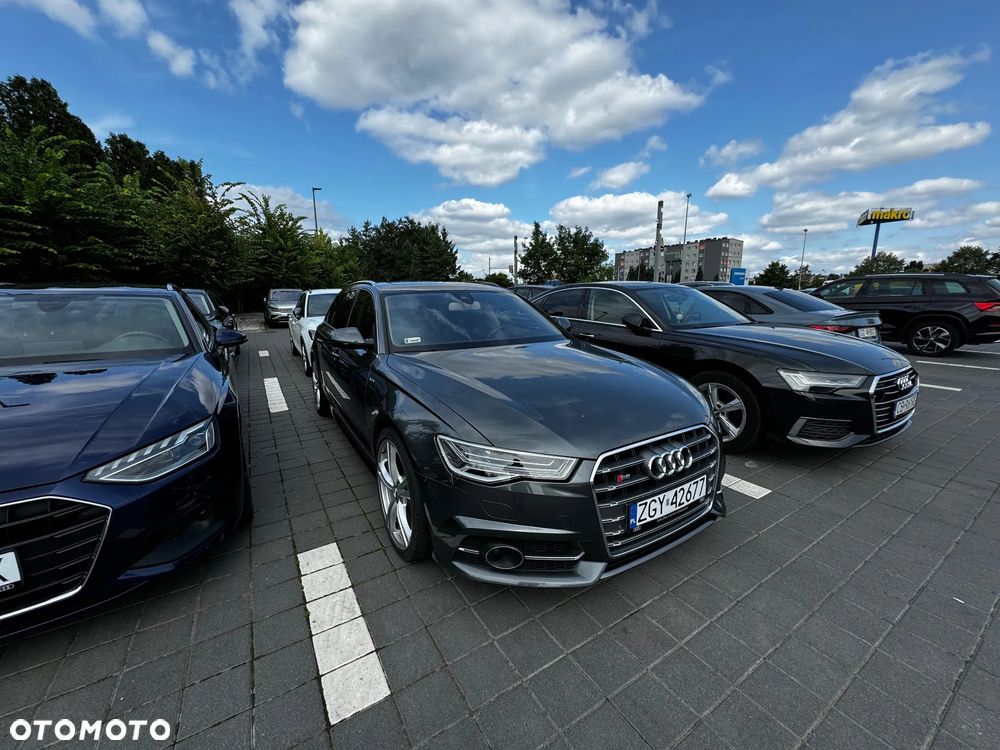 Audi S6 Avant Standard - 3