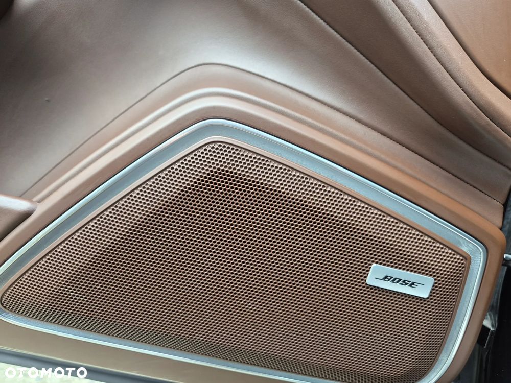 Porsche Panamera - 8