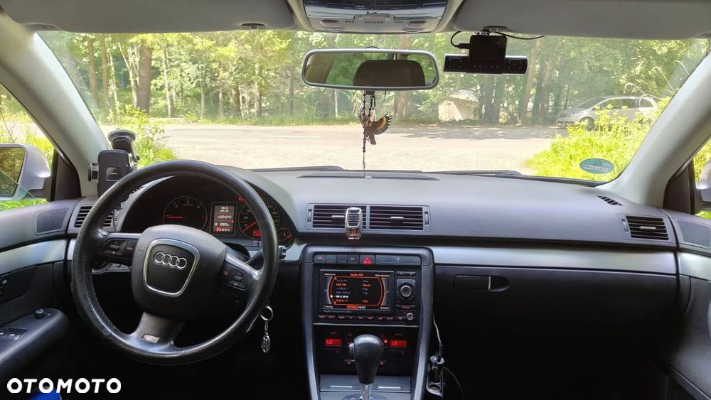 Audi A4 - 22