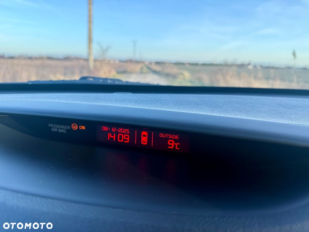 Kia Ceed 1.4 CVVT Spirit - 14