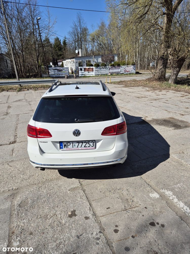 Volkswagen Passat 2.0 TDI Highline R-Style DSG - 5