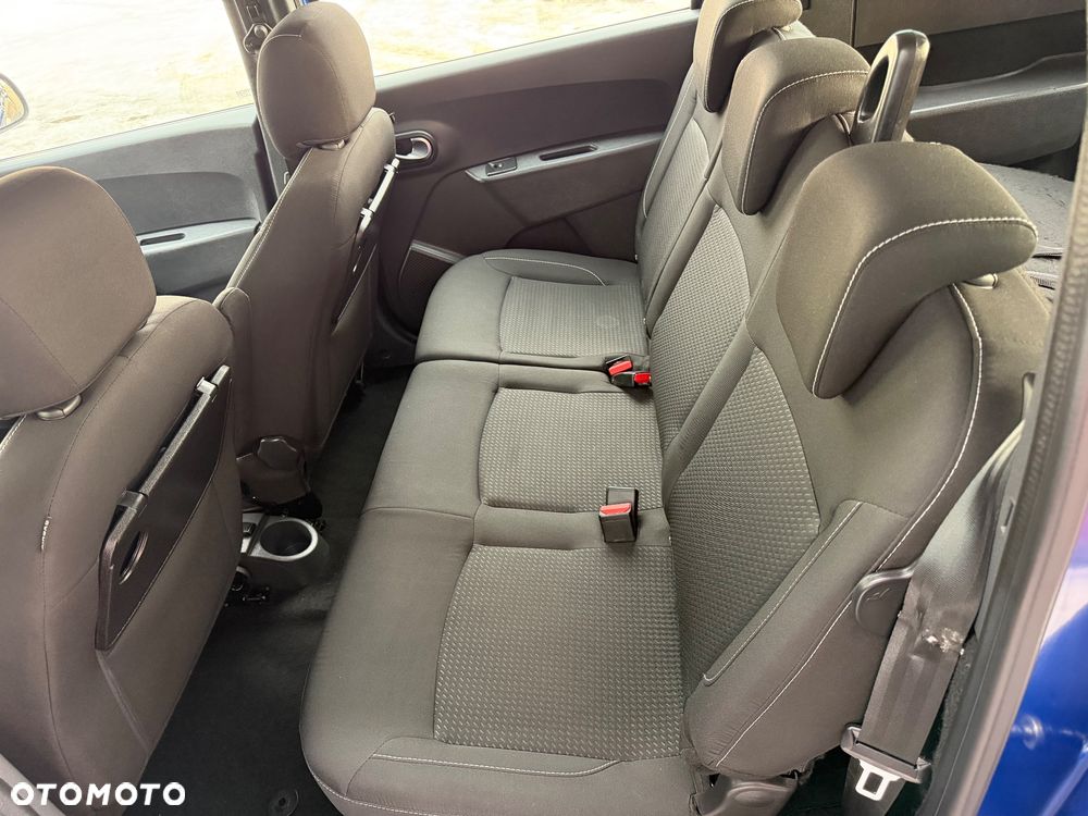 Dacia Lodgy 1.5 Blue dCi Laureate S&S EU6d - 22