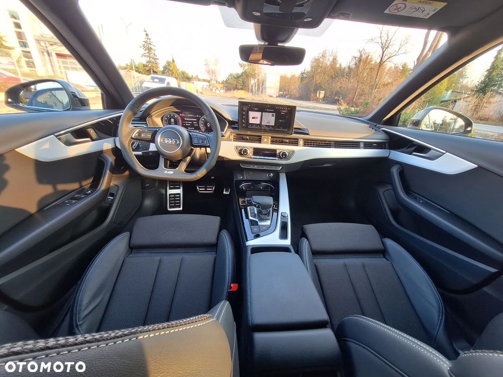 Audi A4 Limousine - 6