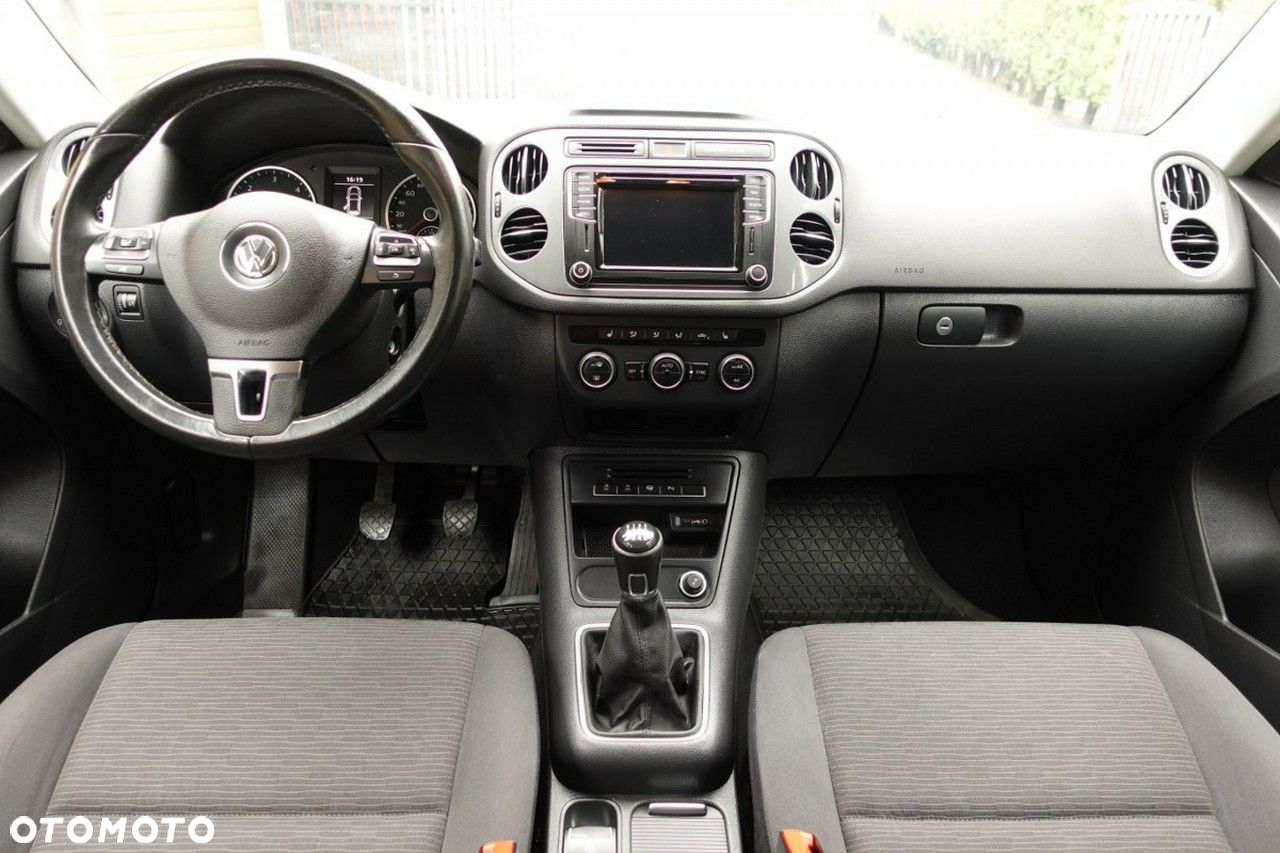 Volkswagen Tiguan - 14