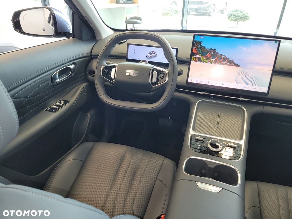 Geely Starray EM-i 1.5 PHEV Pro - 12