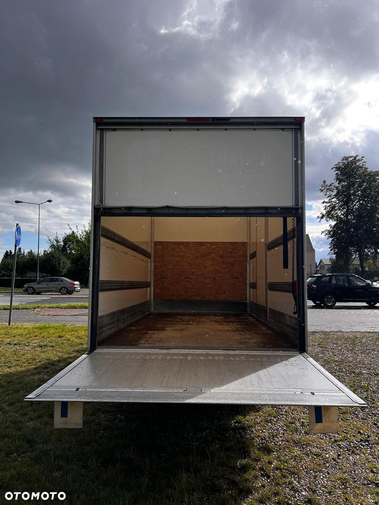 Iveco Kontener+Winda - 8