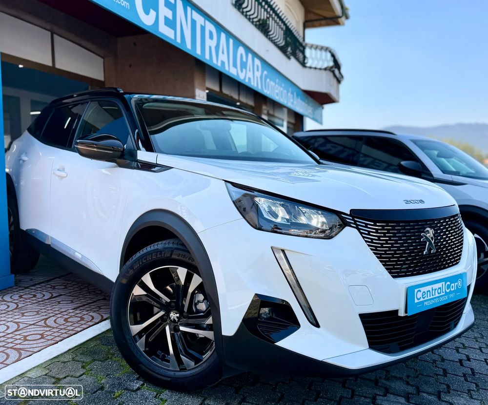 Peugeot 2008 1.2 PureTech Allure - 2